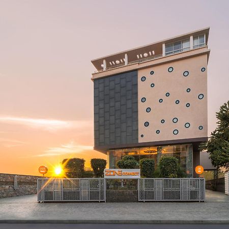 Zone Connect By The Park,Udaipur Hotel Exterior photo