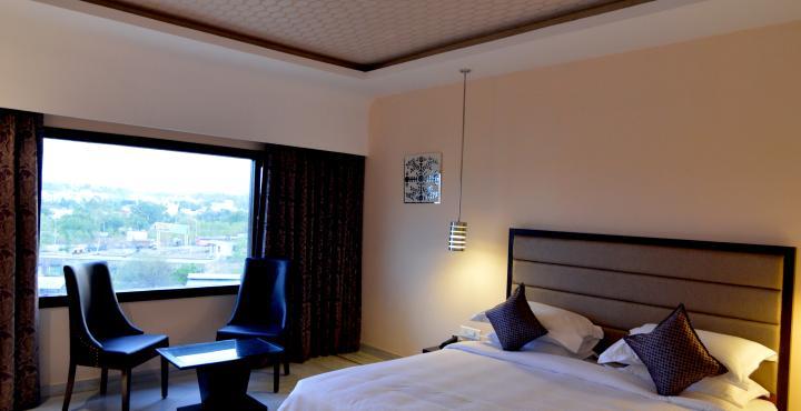 Zone Connect By The Park,Udaipur Hotel Exterior photo