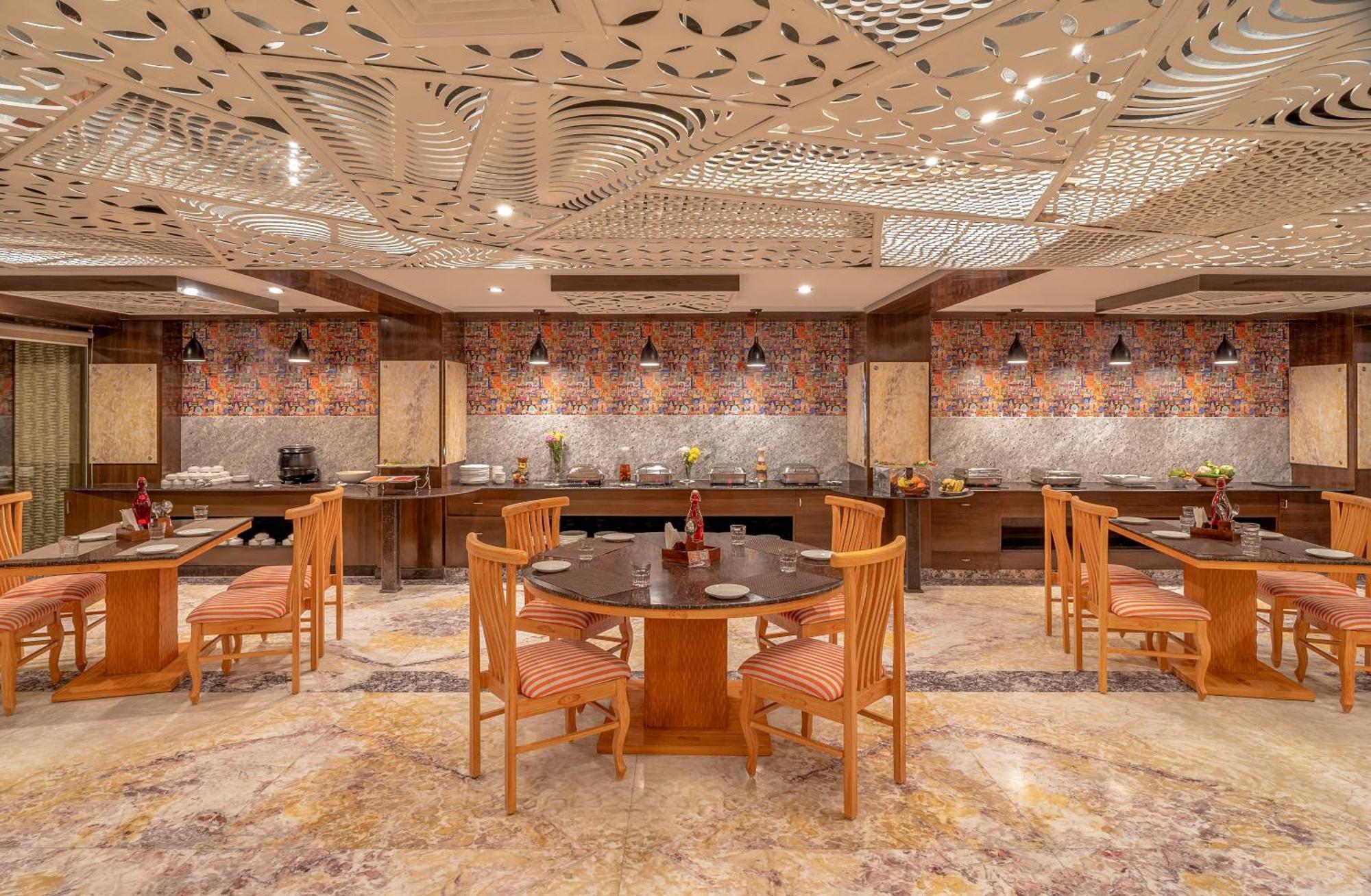 Zone Connect By The Park,Udaipur Hotel Exterior photo