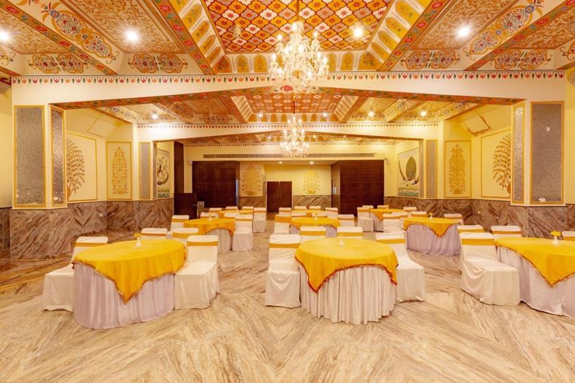 Zone Connect By The Park,Udaipur Hotel Exterior photo